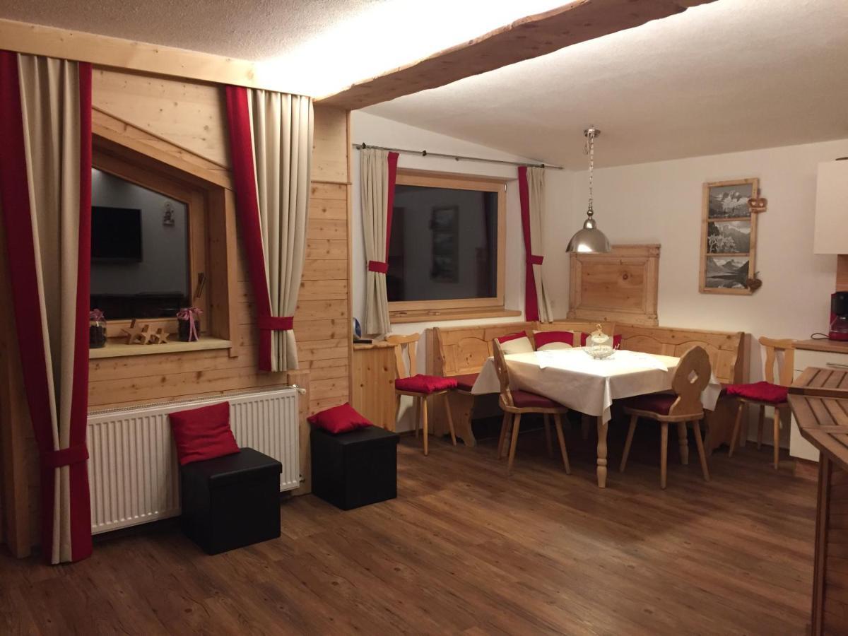 Hauser'S Ferienwohnungen Zell am Ziller Buitenkant foto